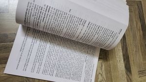Tulsian&#39;s Bussiness Law For CA Foundation