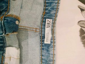 Zara Denim Buttoned Shorts Fixed Price