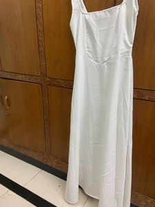 Newme white solid fit flare dress 👗
