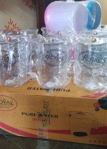 1 Pic Jug