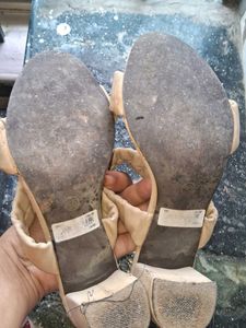 INC.5 Heels