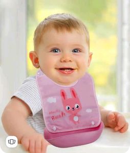 infants printed waterproof bib with crumb tray