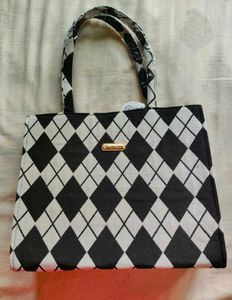 Chic Tote Bag