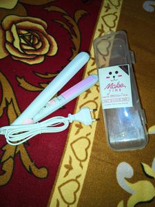 Brand New Hair Straightener