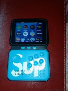 Handheld Retro Game Console (New)