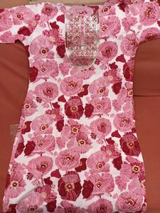 BrandNewElegant Red(Rose Shade) Floral Print Ku