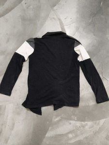 Stylish T-Shirt Shrug