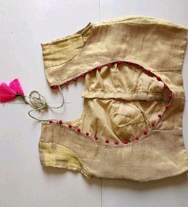 4 Combo Saree With Blouse 🎉..