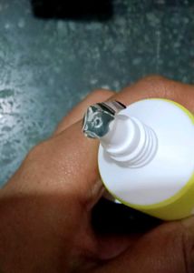 OVERLAPS Ectoin Moist Sunscreen