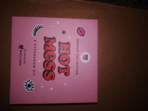 Make Ur Offers On Popxo Hot Mess 4 Eyeshadow Palet