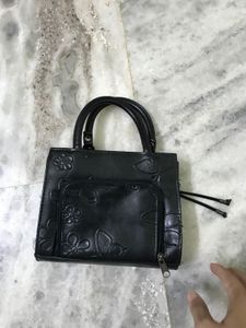 black purse