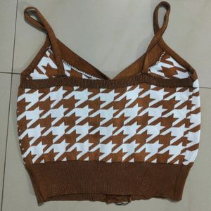Women&#39;s Checker Brown &amp; White Crop Top