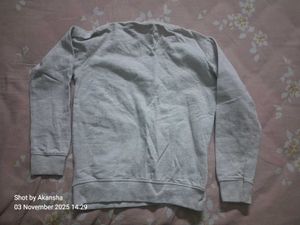 Cool Grey Graphic Sweatshirt