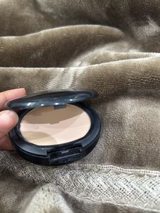 MAC Compact Foundation NC