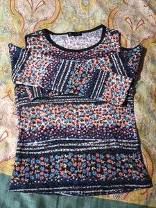 Floral Cold Shoulder Top