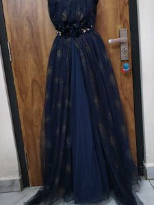 NEW ❤️ WITHOUT TAG..Elegant Navy Blue Gown