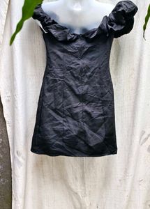8156. CUTE BLACK MINI BODYCON