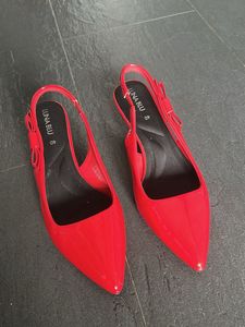 Luna Blu Red Pointed Toe Heels