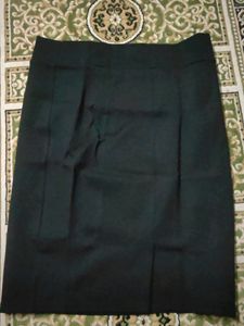 Formal Pencil Black Skrit
