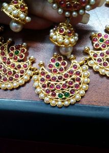 Antique Traditional Stye Gold Jewellery Set