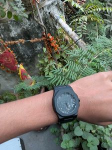 Black Minimalist Watch