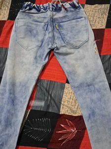 Cargo Jeans
