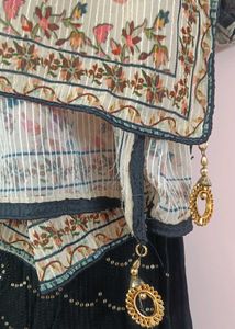 Elegant Black suit with digital print dupatta ,🤌