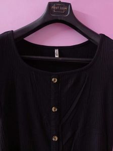 Black Crop Top Women