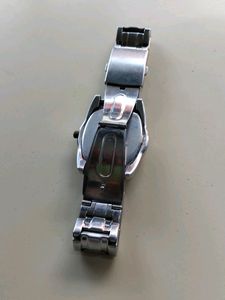 Escort Watch
