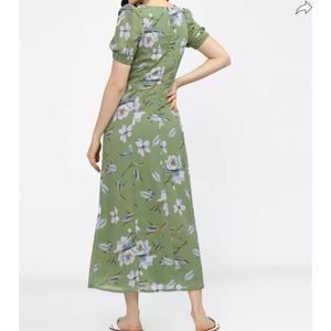 Tokyo Talkies Green Floral Dress👗