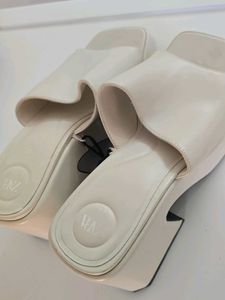 ZARA Airfit White Platform Sandals