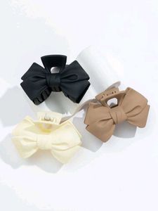 Bow Hair Claw Clip Set