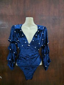 Pearl velvet onepiece
