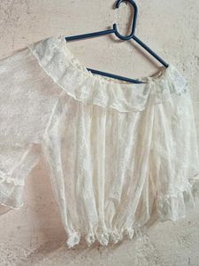 See-through Fashion Lace Crop Top Off-white