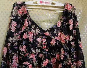Bugs Casual Bishop Sleeves Polka Print Peplum Top