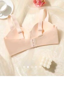 wirefree  freedom bra urbanic