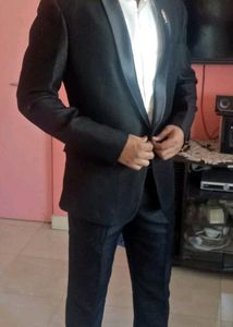 First Class Suit/Blazer For Sale