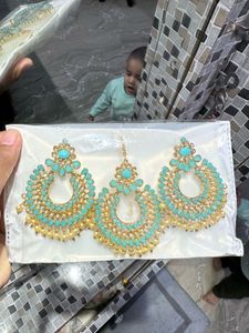 Earring With Mangtikka