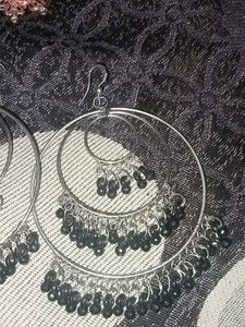Earrings 🖤