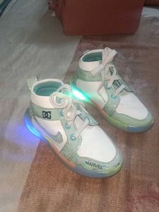 Lighting Shoes