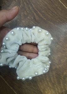 White Colour Beaded Crunchy 🤍🐻‍❄️
