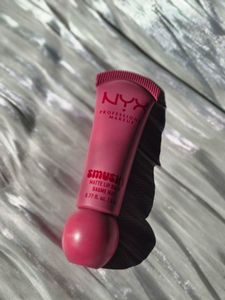 NYX SMUSHY MATTE LIP BALM