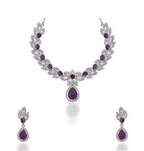 Clearance Sale V Low Price. Beautiful Necklace