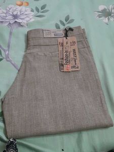 Men&#39;s Grey Pants