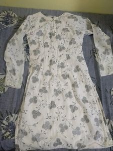 Off White Georgette Kurta
