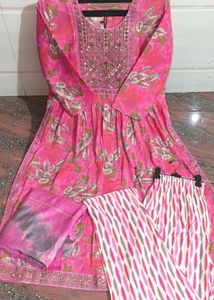Floral Print Pink Naira Cut Suits