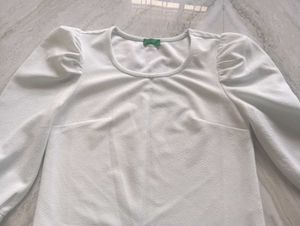 Off White Peplum Type Top