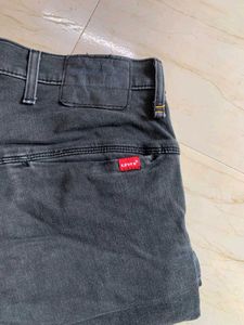 Levi&#39;s Jeans Pant Good Condition