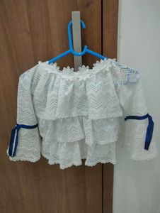 Girls&#39; White Top &amp; Denim Skirt Set