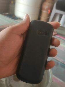 Samsung Keypad Phone 📱